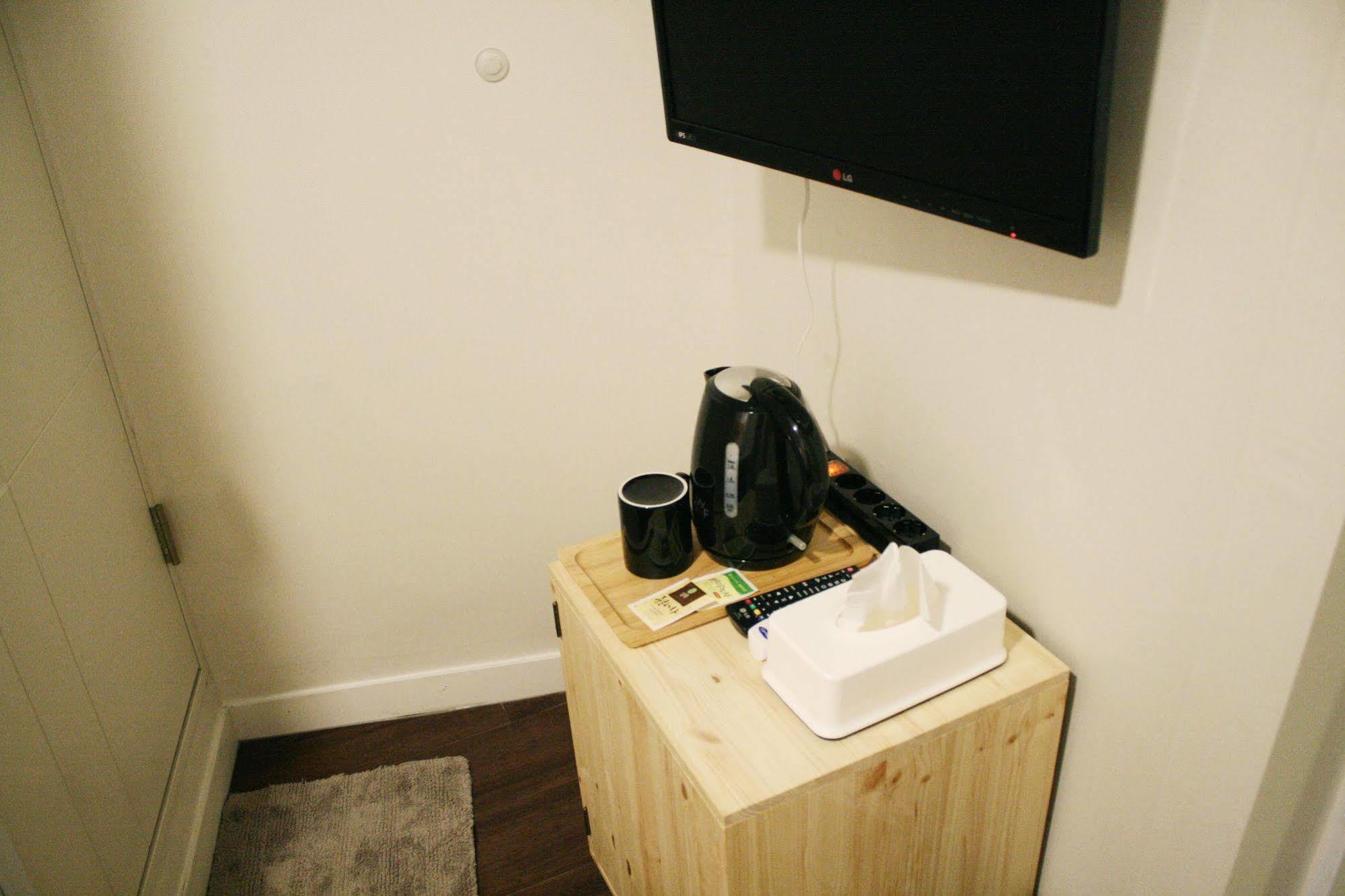Hostel Beige 2Nd Сеул Екстер'єр фото